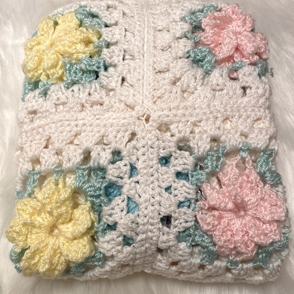 Hand Crocheted Flower Squares Baby Blanket Shabby Chic Childs Afghan Cottagecore - Picture 6 of 6